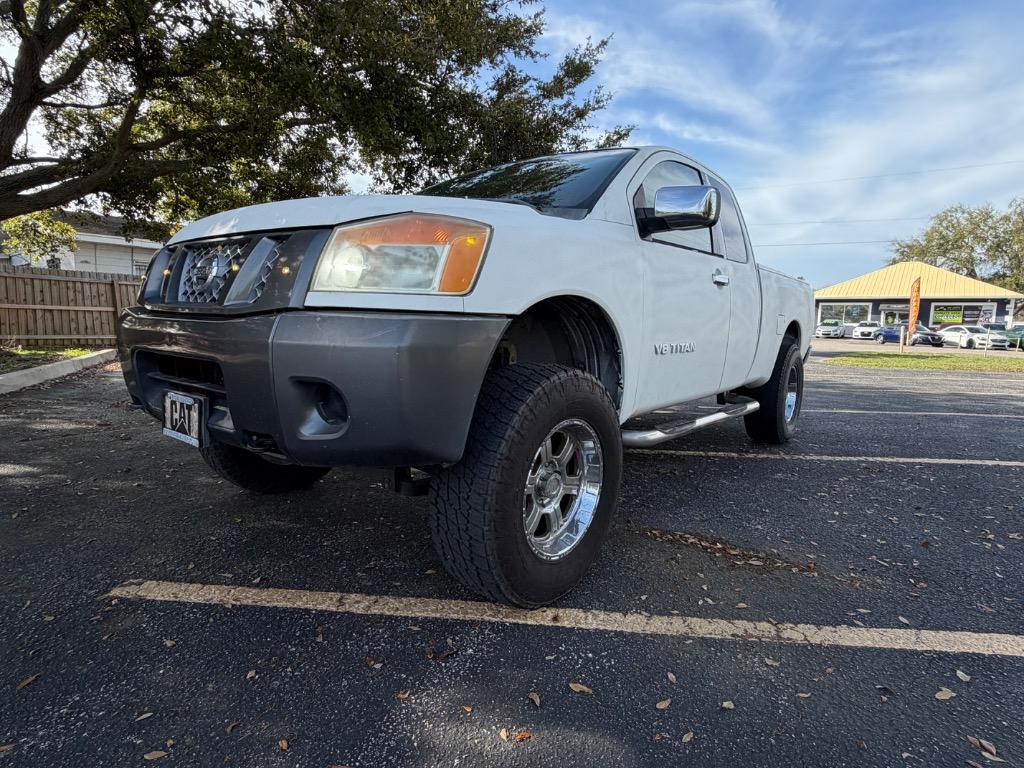 2008 Nissan Titan LE