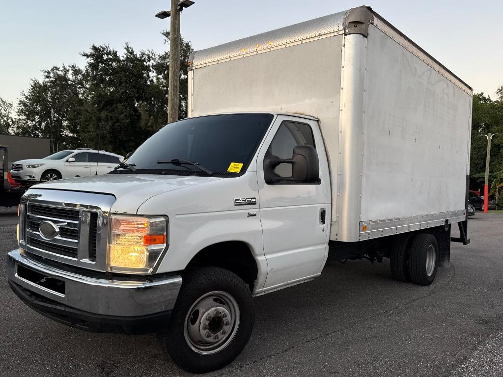 2015 Ford E-Series Cutaway