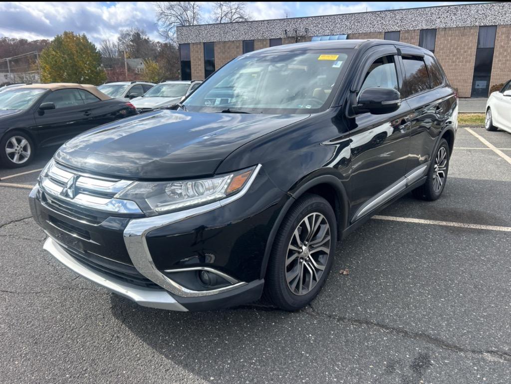 2017 Mitsubishi Outlander SE