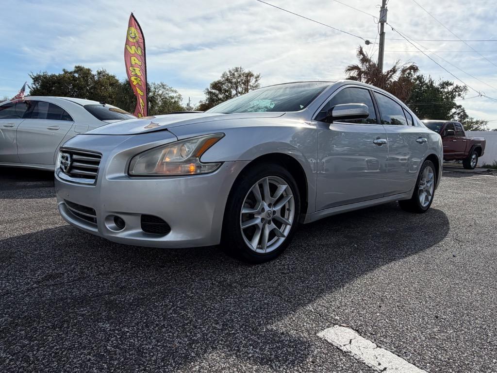 2012 Nissan Maxima S