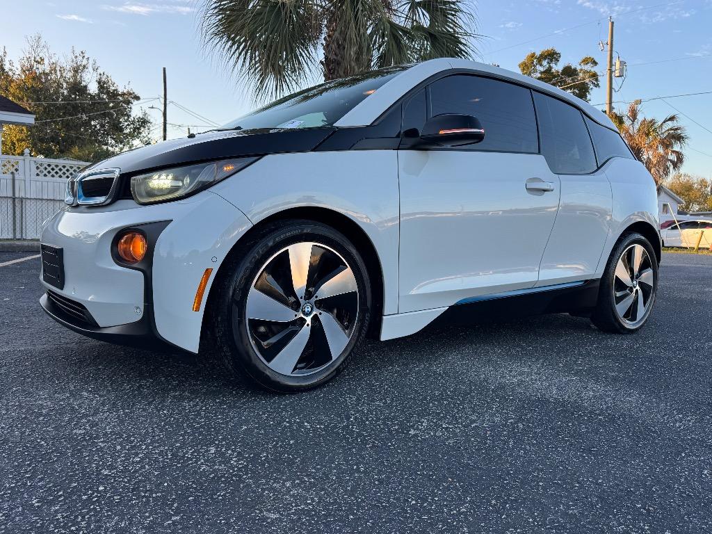 2017 BMW i3 Base's photo